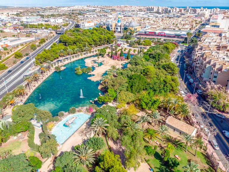 Apartment for Sale in Torrevieja, Alicante 1