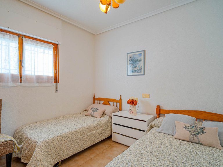 Apartment for Sale in Punta Prima, Alicante 27
