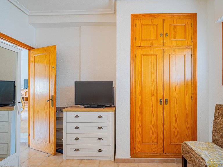 Apartment for Sale in Punta Prima, Alicante 29