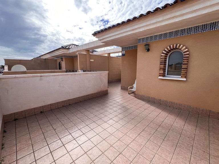 Villa for Sale in Pilar De La Horadada, Alicante 39