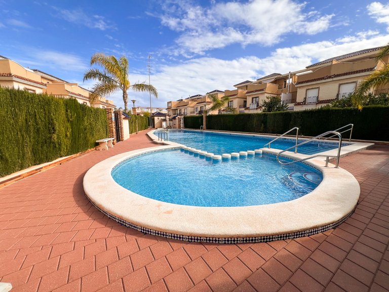 Villa for Sale in Pilar De La Horadada, Alicante 44