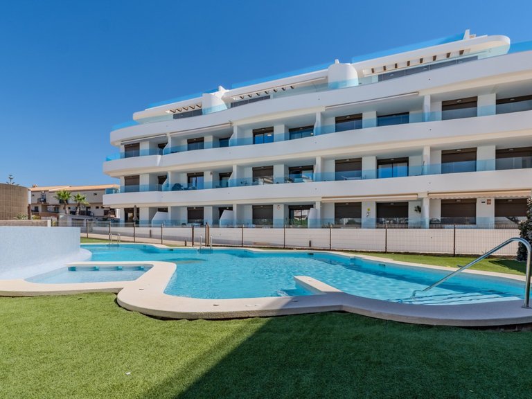 Apartment for Sale in Playa Flamenca, Alicante 45