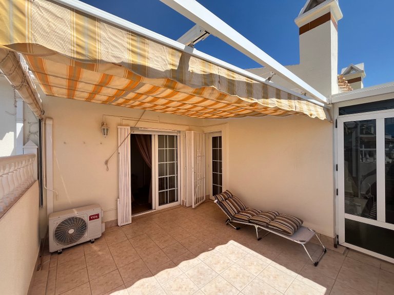 Town House for Sale in Playa Flamenca, Alicante 42