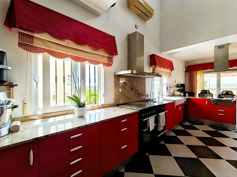 Villa for Sale in Las Ramblas, Alicante 3