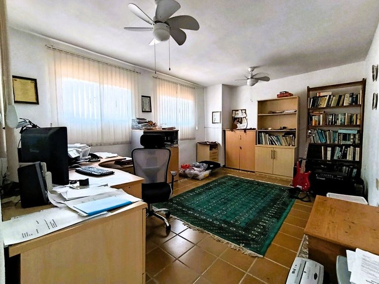 Villa for Sale in Las Ramblas, Alicante 24