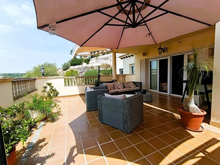 Villa for Sale in Las Ramblas, Alicante 35