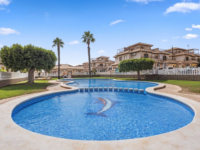 Town House for Sale in Cabo Roig, Alicante 3