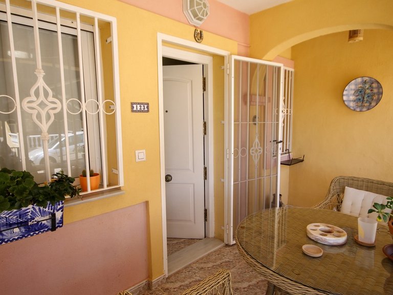 Town House for Sale in Villamartin, Alicante 4