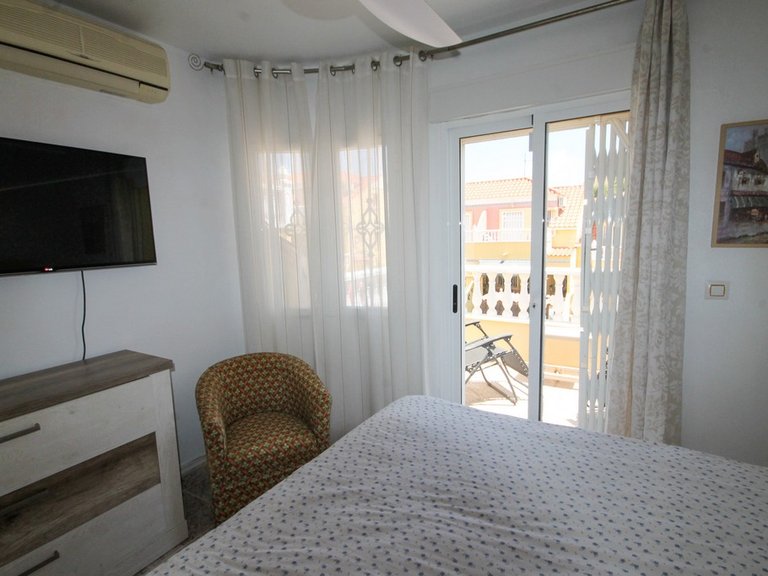 Town House for Sale in Villamartin, Alicante 21
