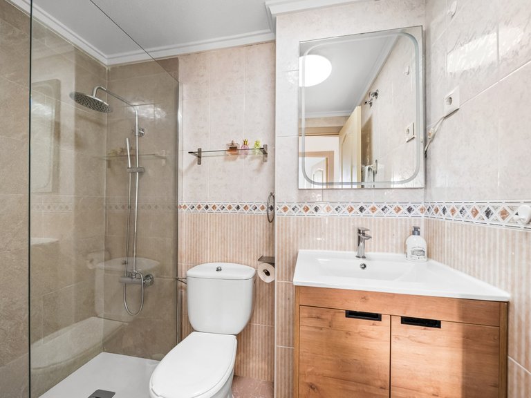 Apartment for Sale in Torrevieja, Alicante 10