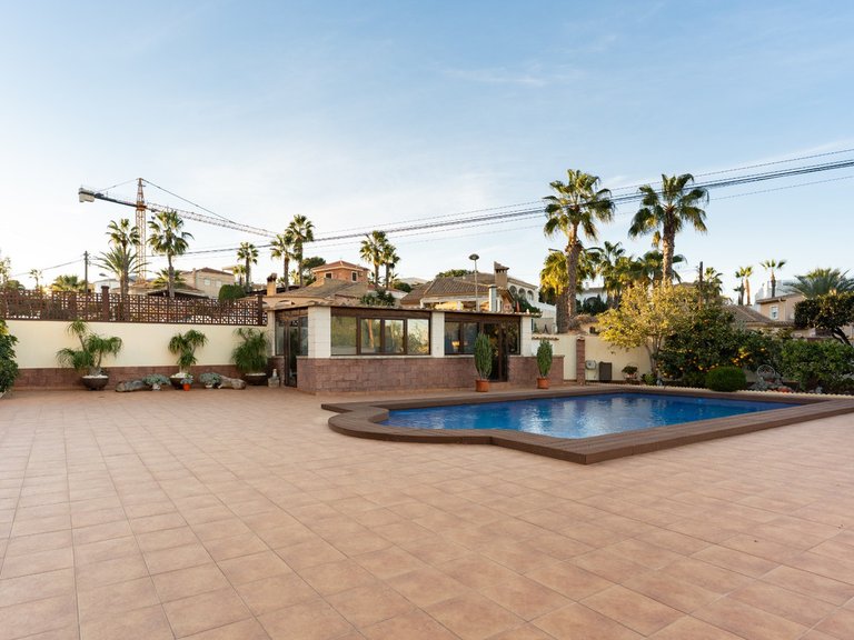Villa for Sale in Los Balcones, Alicante 5