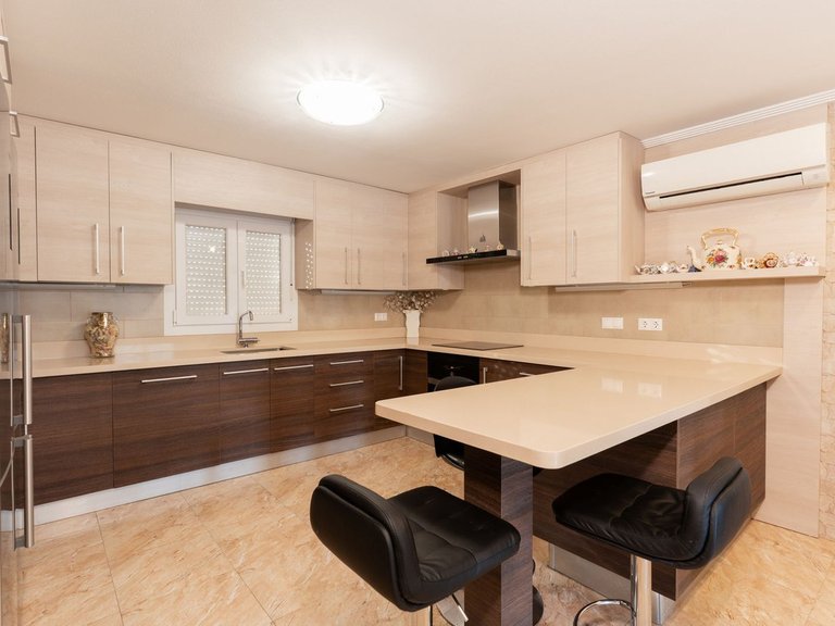 Villa for Sale in Los Balcones, Alicante 12