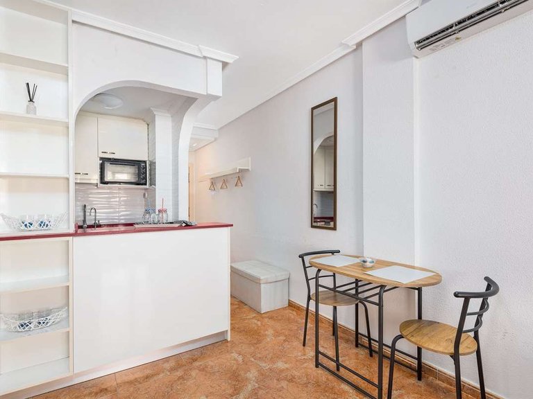 Apartment for Sale in Torrevieja, Alicante 12