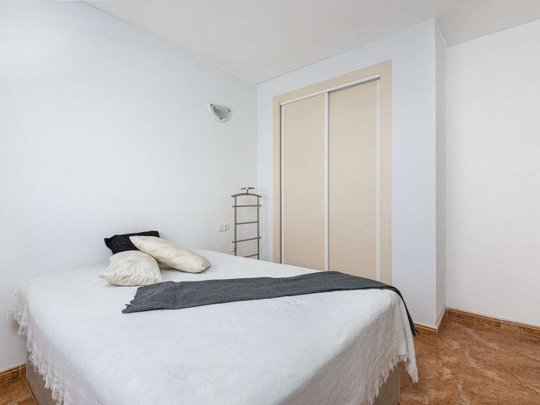 Apartment for Sale in Torrevieja, Alicante 14
