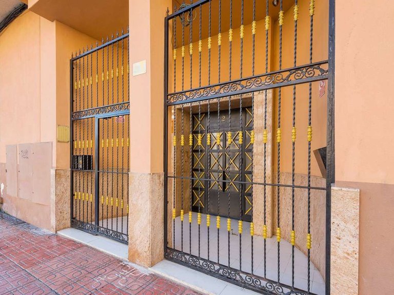 Apartment for Sale in Torrevieja, Alicante 23