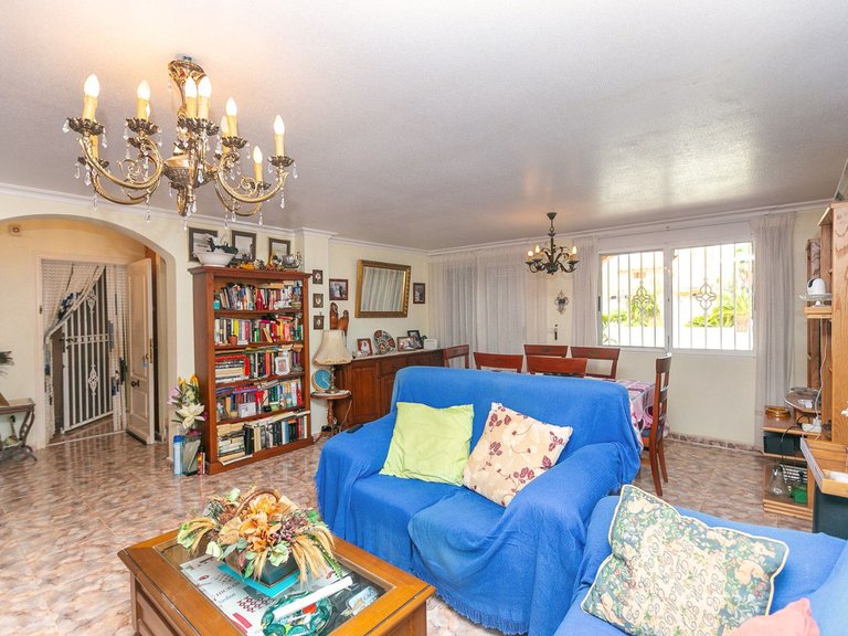 Villa for Sale in La Zenia, Alicante 19