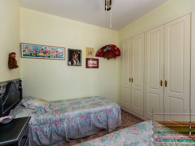Villa for Sale in La Zenia, Alicante 27