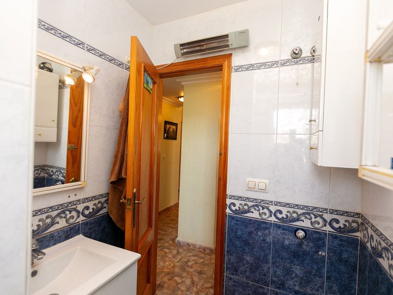 Villa for Sale in La Zenia, Alicante 31