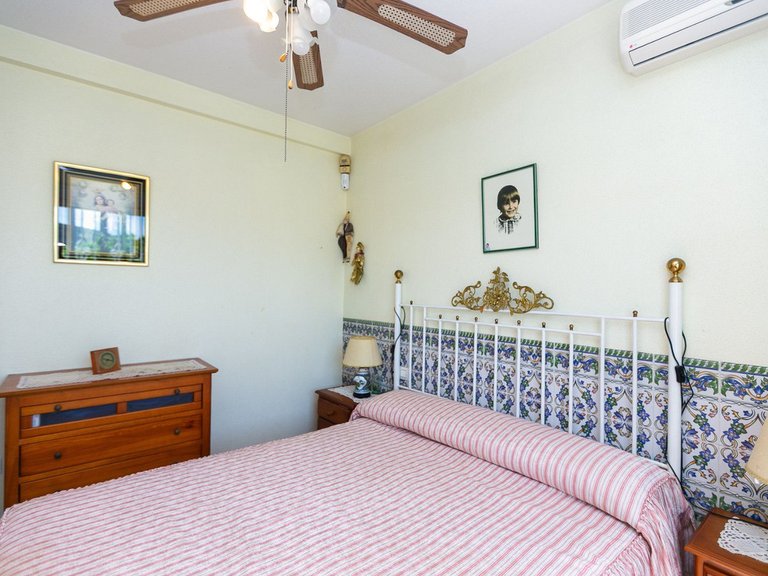 Villa for Sale in La Zenia, Alicante 33
