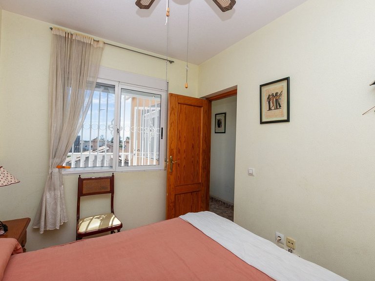 Villa for Sale in La Zenia, Alicante 39