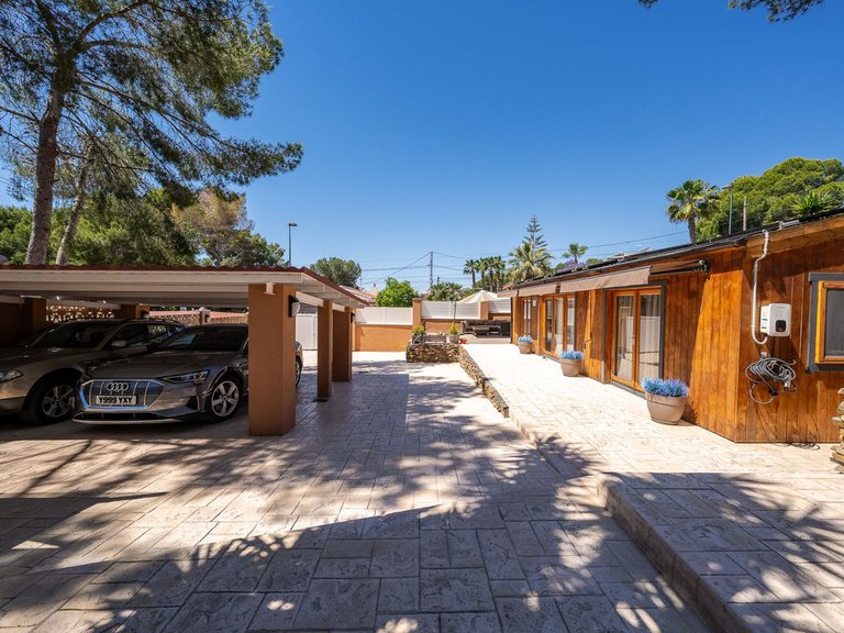 Villa for Sale in Pilar De La Horadada, Alicante 7