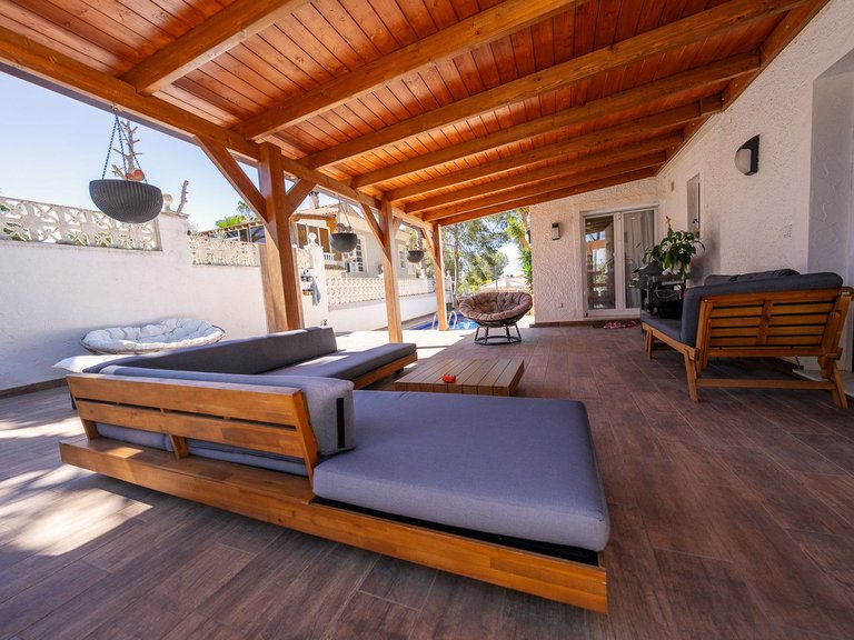 Villa for Sale in Pilar De La Horadada, Alicante 10