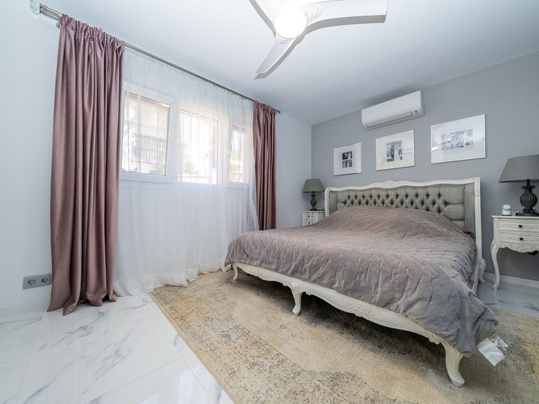 Villa for Sale in Pilar De La Horadada, Alicante 22