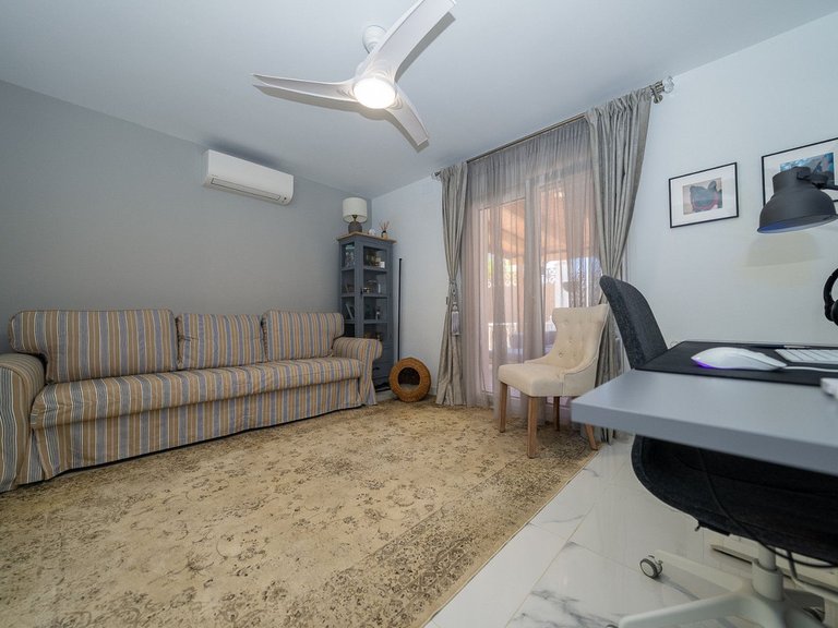 Villa for Sale in Pilar De La Horadada, Alicante 29