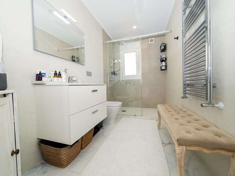 Villa for Sale in Pilar De La Horadada, Alicante 32