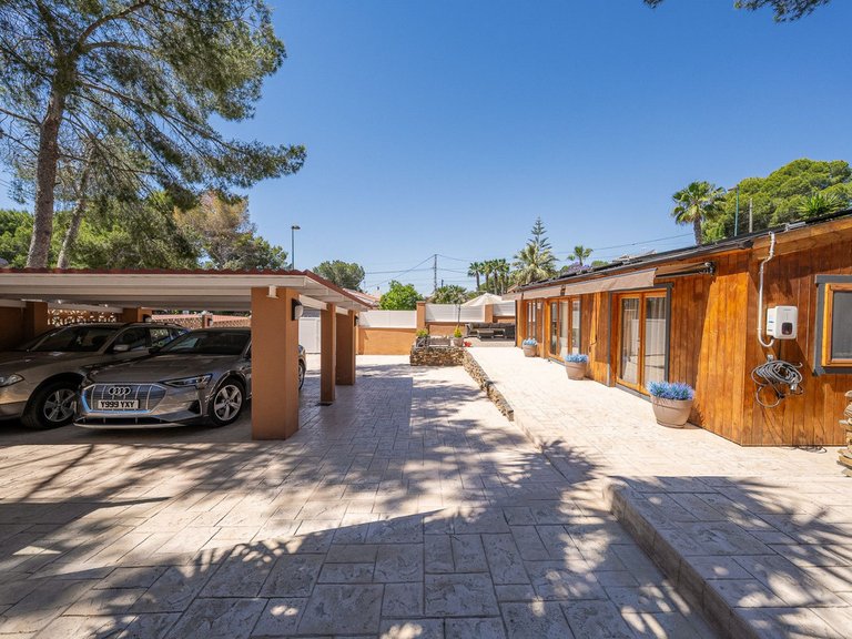 Villa for Sale in Pilar De La Horadada, Alicante 49