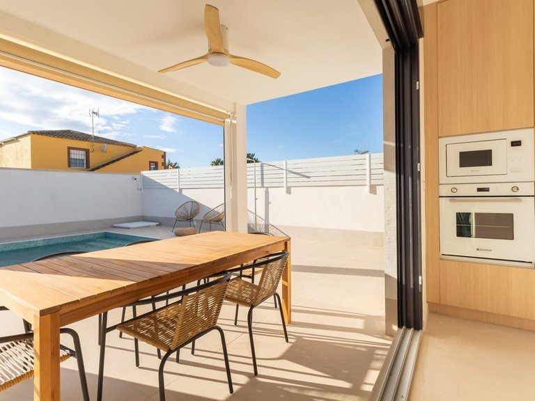 Villa for Sale in Torrevieja, Alicante 9