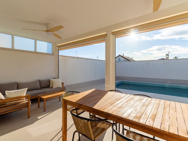 Villa for Sale in Torrevieja, Alicante 10