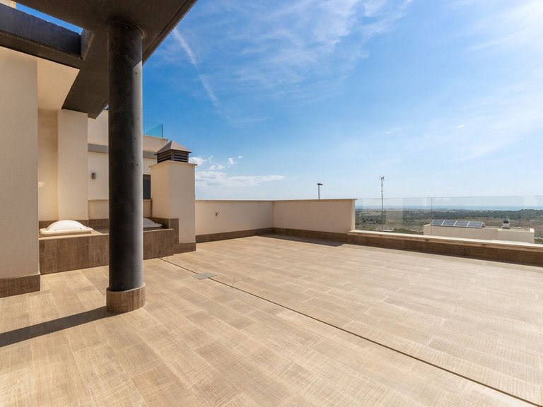 Villa for Sale in San Miguel De Salinas, Alicante 16