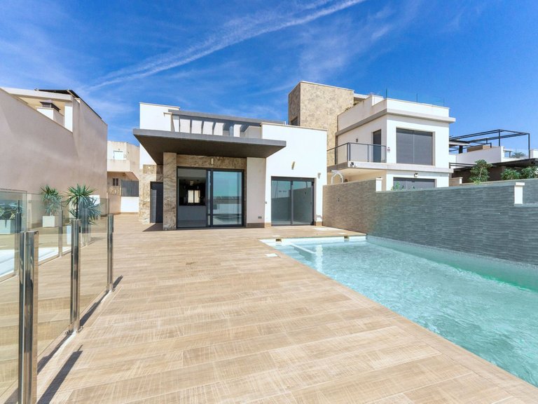 Villa for Sale in San Miguel De Salinas, Alicante 27