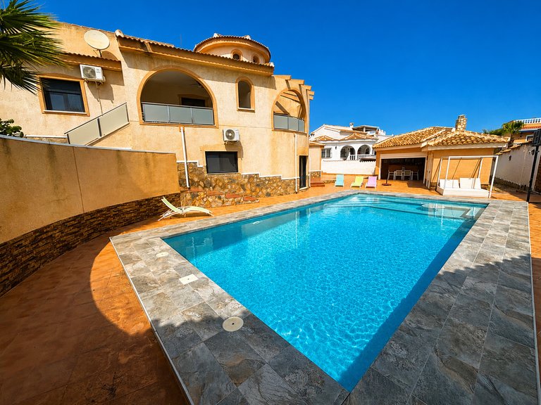 Villa for Sale in Ciudad Quesada, Alicante 26