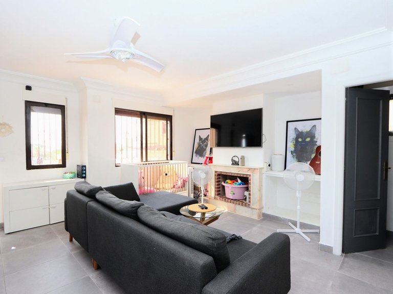 Villa for Sale in Orihuela, Alicante 9