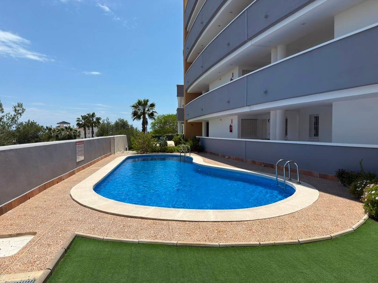 Apartment for Sale in Villamartin, Alicante 17
