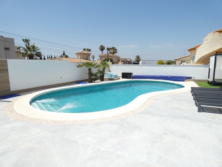 Villa for Sale in Ciudad Quesada, Alicante 4