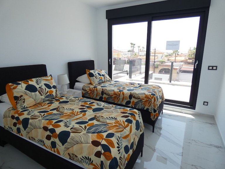 Villa for Sale in Ciudad Quesada, Alicante 43