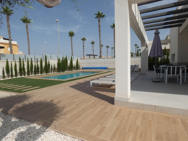 Villa for Sale in Ciudad Quesada, Alicante 3