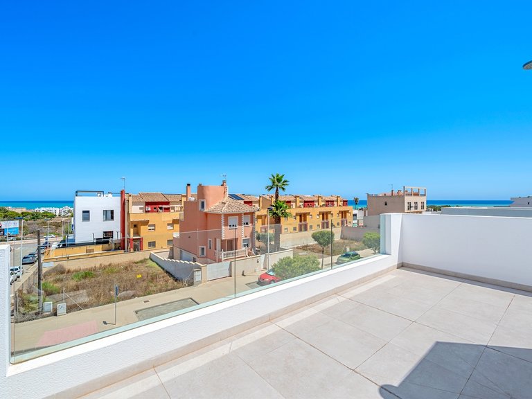 Villa for Sale in Guardamar Del Segura, Alicante 45