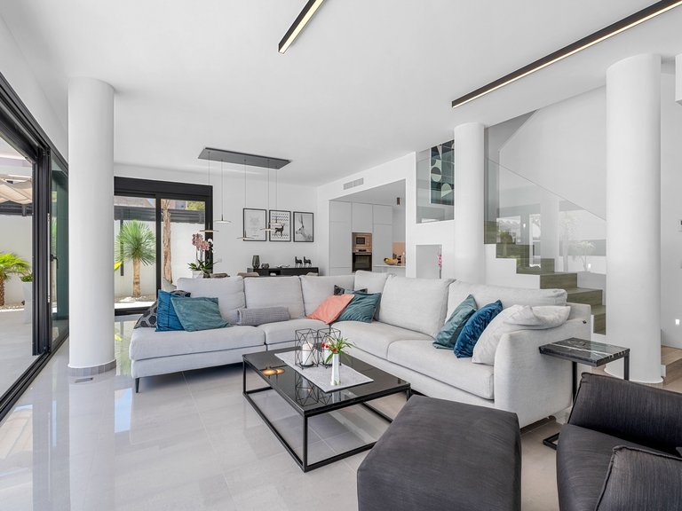 Villa for Sale in Guardamar Del Segura, Alicante 11