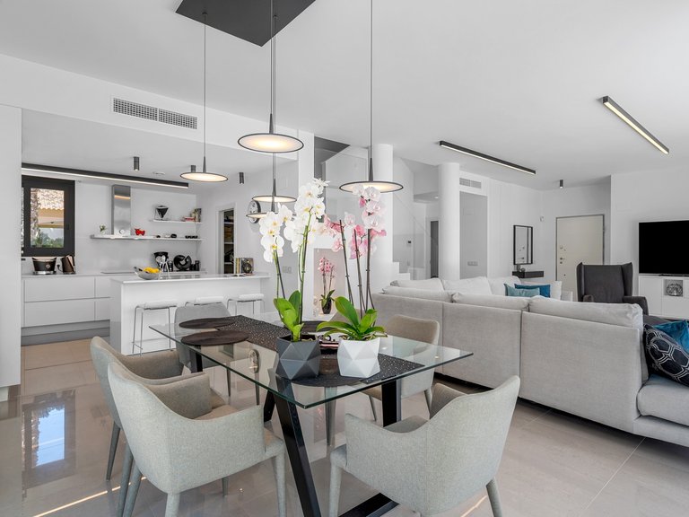 Villa for Sale in Guardamar Del Segura, Alicante 9
