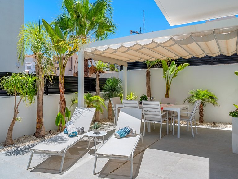 Villa for Sale in Guardamar Del Segura, Alicante 18