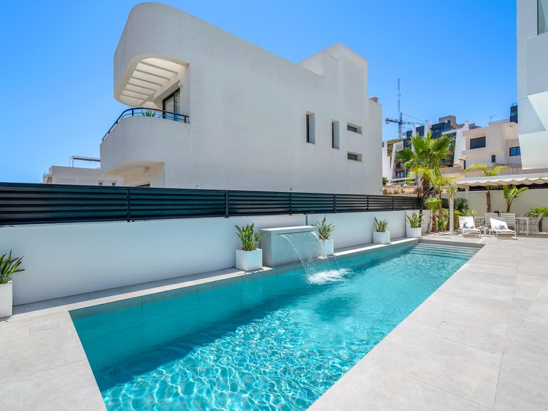 Villa for Sale in Guardamar Del Segura, Alicante 12
