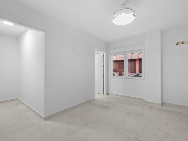 Apartment for Sale in Playa del Acequión, Torrevieja, Alicante 14