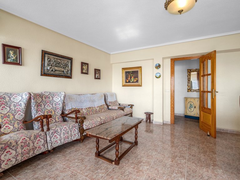 Apartment for Sale in Playa del Cura, Torrevieja, Alicante 6