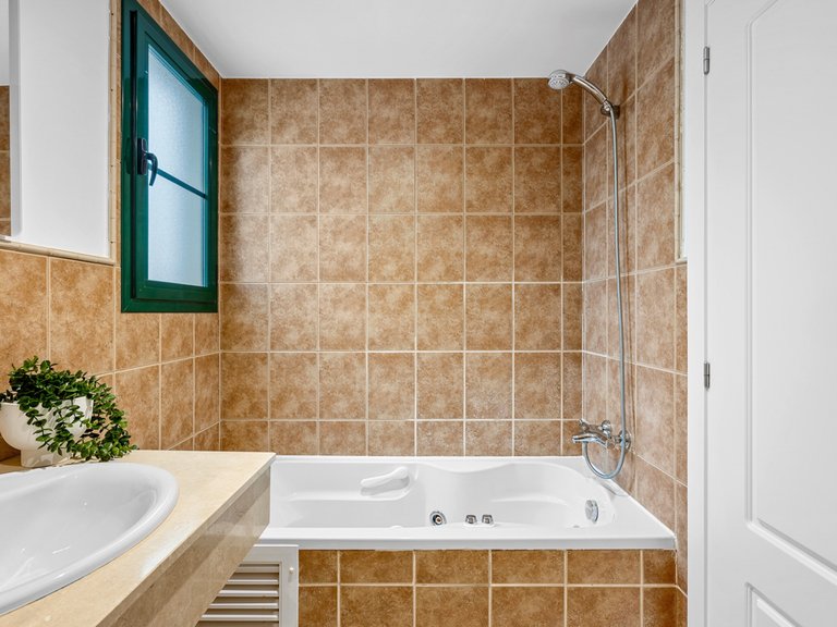 Apartment for Sale in Sierra Cortina, Finestrat, Alicante 22