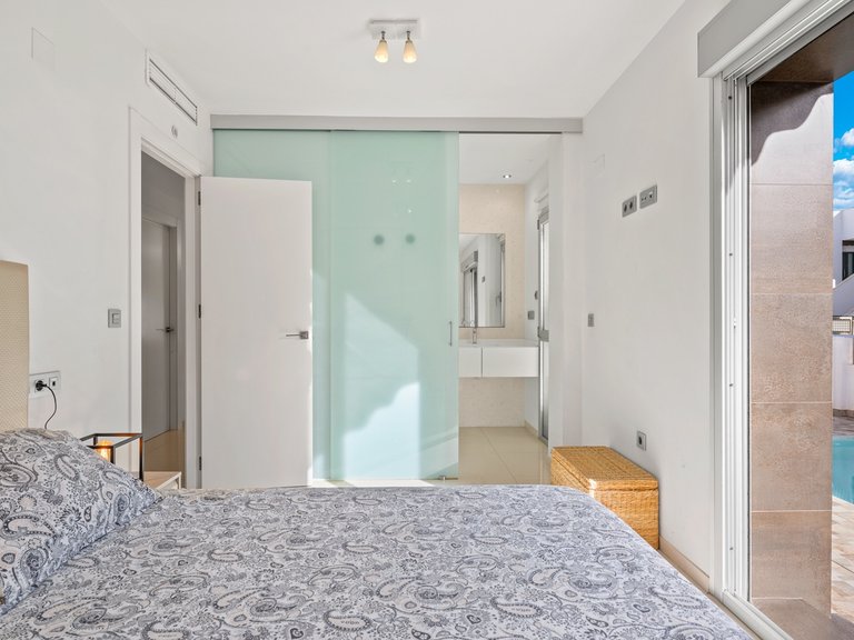 Villa for Sale in Costa Blanca, Rojales, Ciudad Quesada, Alicante 14