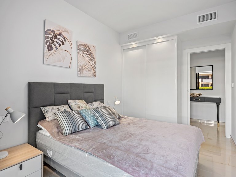 Apartment for Sale in Playa Flamenca, Orihuela Costa, Alicante 14